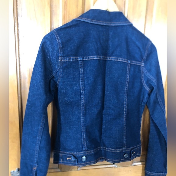 Early 2000’s Old Navy Denim Jacket - Picture 3 of 13